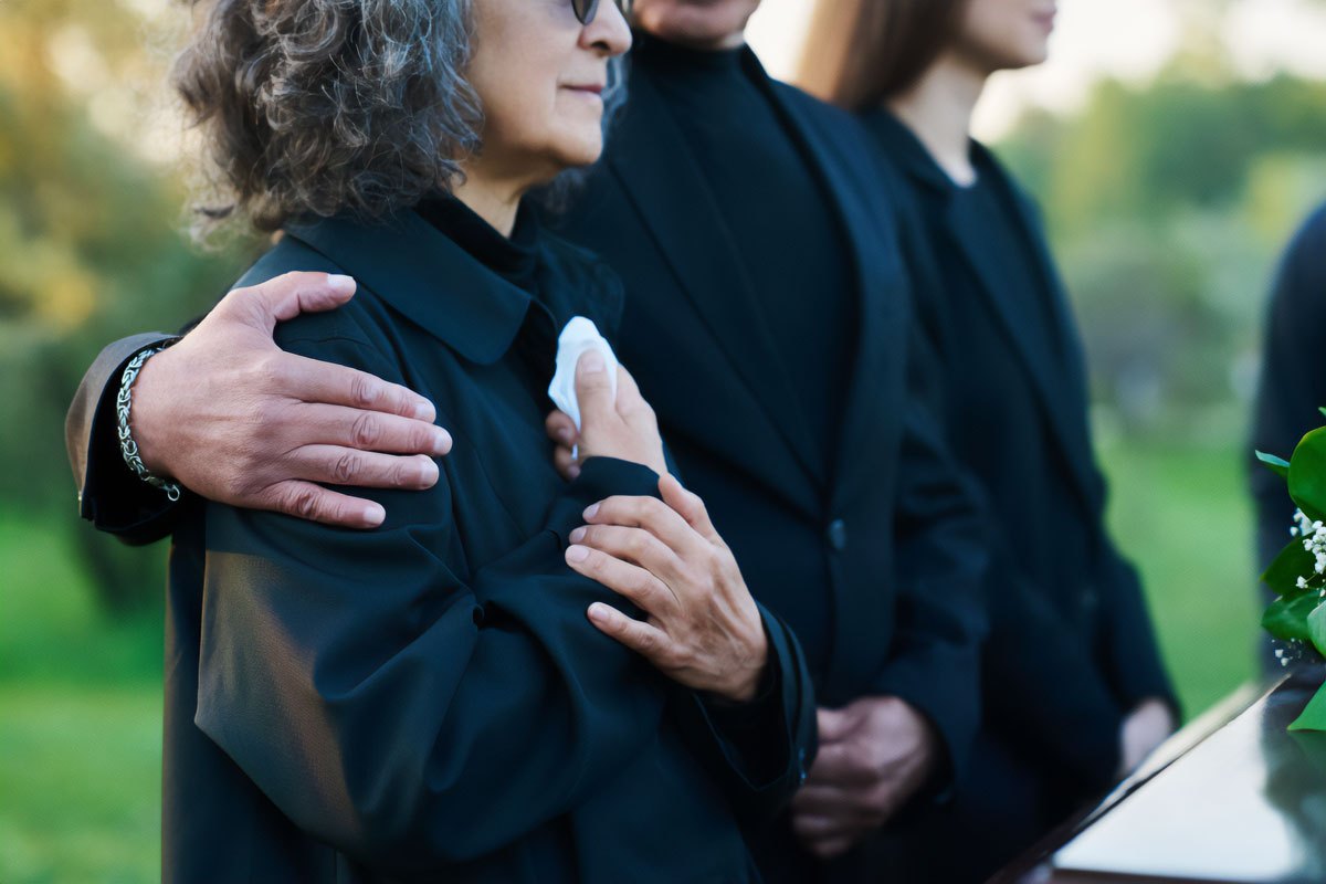 Dlaczego ceny usług pogrzebowych tak bardzo się różnią między zakładami? Abiasz-14-1 Dom Pogrzebowy Abiasz